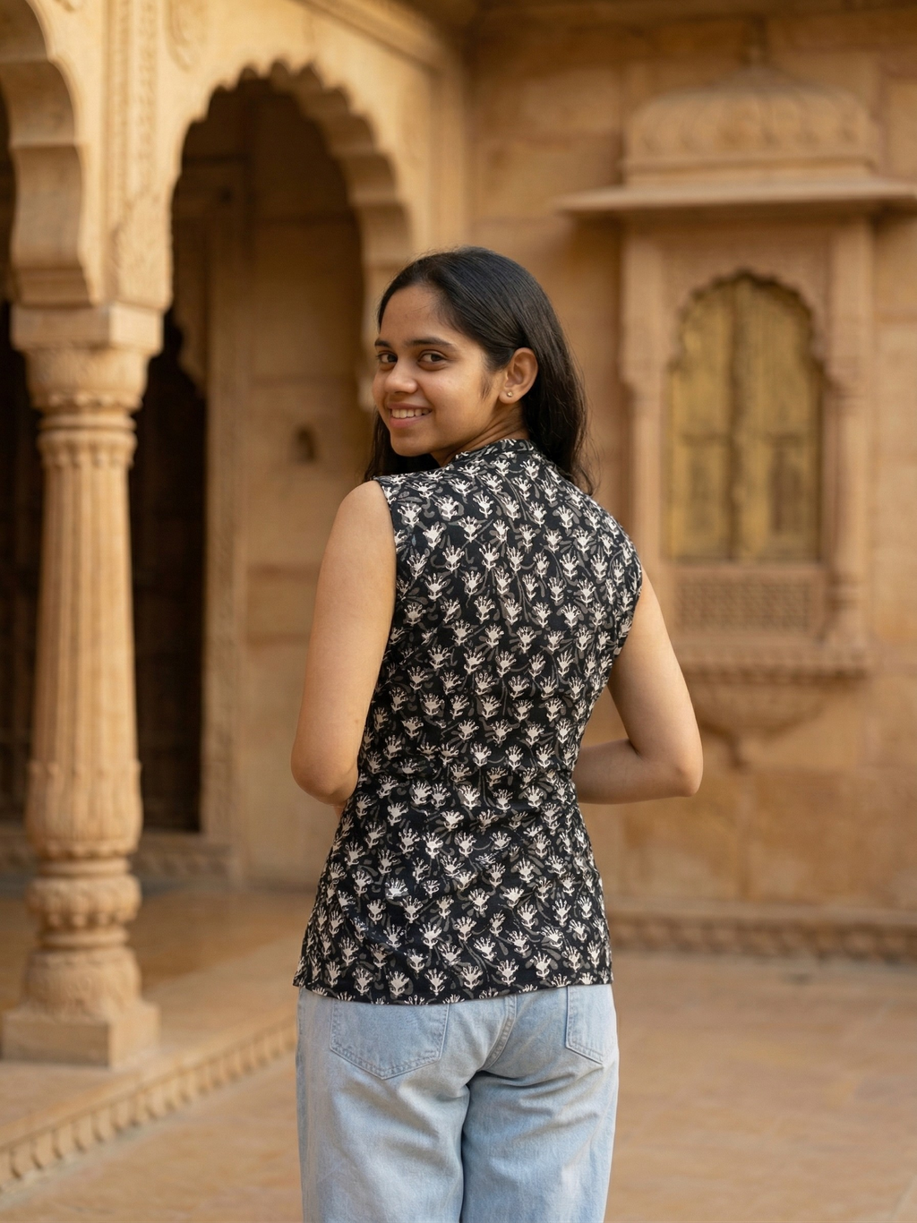 Maira Kurti